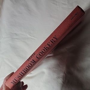 Mushroom Cookery by Rosetta Reitz